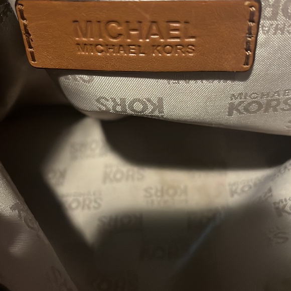 Michael Kors large leather satchel - Picture 5 of 13